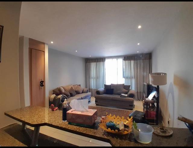 2 BEDROOM APARTMENT FOR SALE IN ROOIHUISKRAAL NORTH